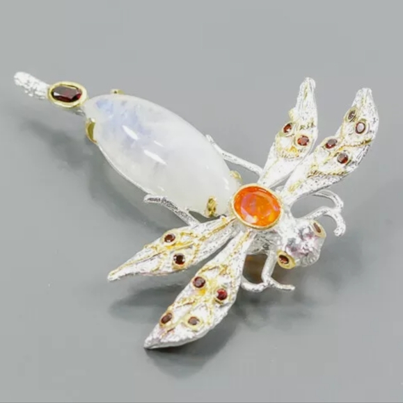 Gorgeous Moonstone Dragonfly Sterling brooch w/Opal & Garnet accents - Picture 2 of 9